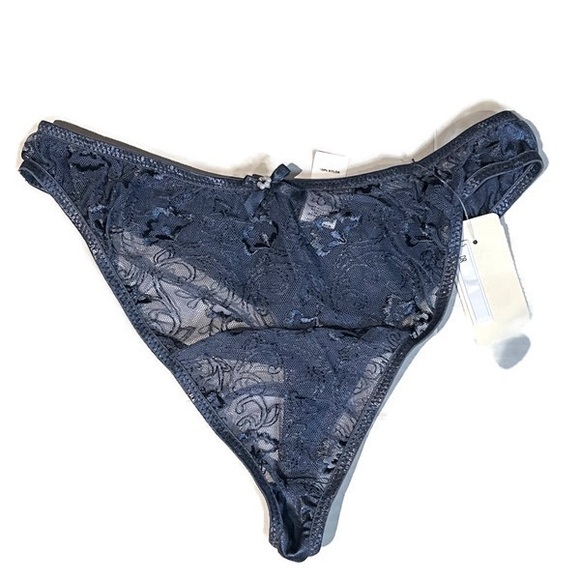 NWT Lara bra 3 pc set,blue,beautiful embroidery 36b, sting bikini & thong,large. - Picture 4 of 7